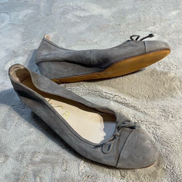 gray suede leather shoes by UNISA - Picture 1 of 8